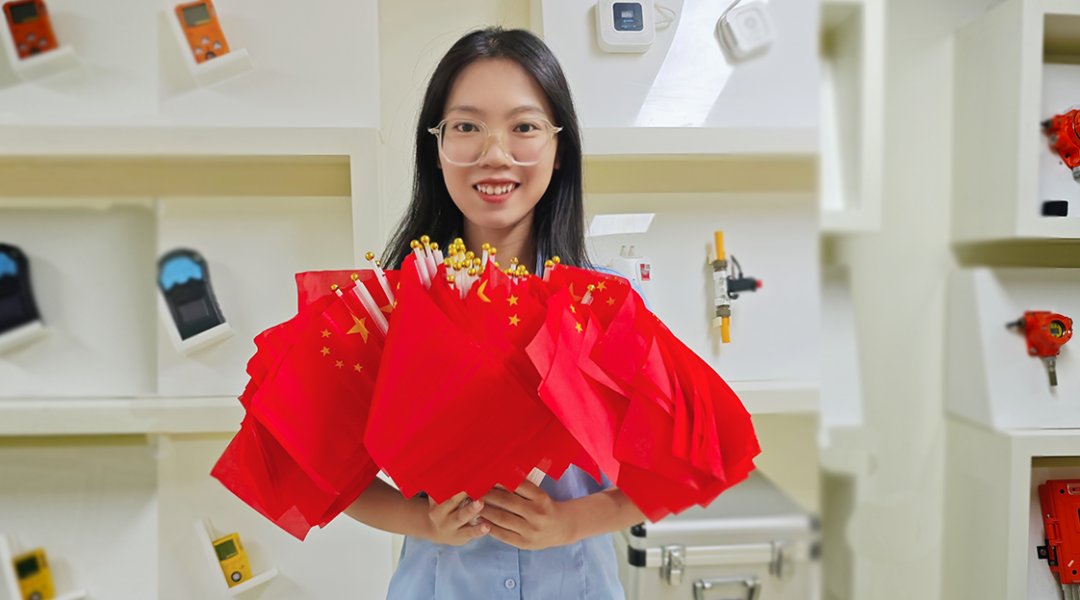 告白祖国 共庆华诞|乐天堂官网电气祝伟大祖国繁荣昌盛